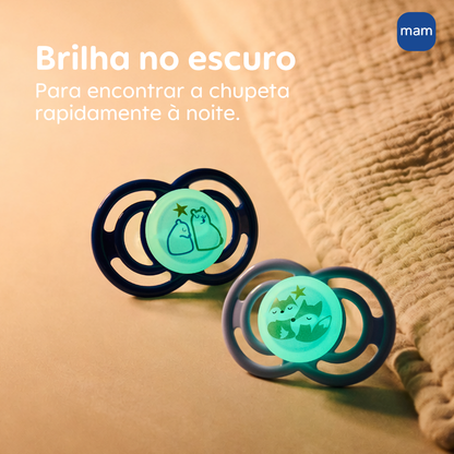 Chupeta MAM Perfect Night 6+ Meses Azul com Botão Brilha no Escuro e Caixa Esterilizadora